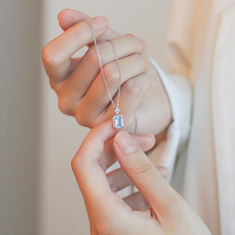 Vintage Sea Blue Zircon Square Pendant Necklace For Women Girls Delicate Clavicle Charm Chain Necklace Party Jewelry Accessories