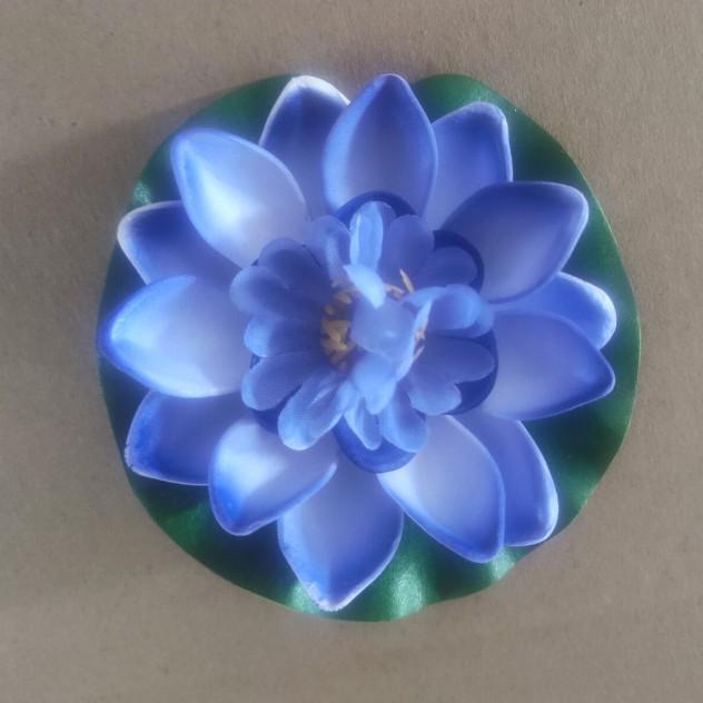 Artificial Water Lily Lotus Leaf Decor for Pools and Buddhist Offerings