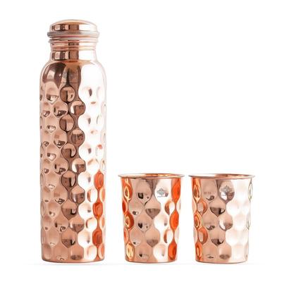 Reines Kupfer Trinkgeschirr Geschenkset mit Diamant-Hämmerung Design 1 Flasche & 2 Gläser mit Geschenkbox, Geschenkartikel für Diwali, Flasche- 900 ml & Glas-275 ml