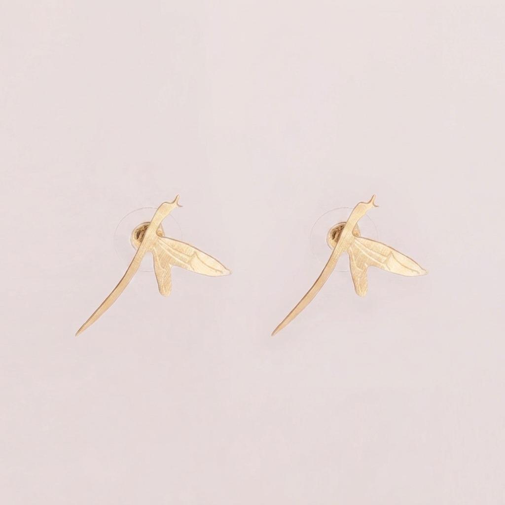 Alma Dragonfly Stud Earrings