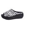 Fashion Fashion 2025 Peep Toe Women's Slippers Summer New Outdoor Casual Leopard Print Plus Size Best Seller Comfortable Wedge Slippers