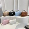Sacs tendance pour femmes, sacs simples et à la mode, sacs à bandoulière pour femmes, sacs à main de niche et polyvalents, petits sacs carrés.