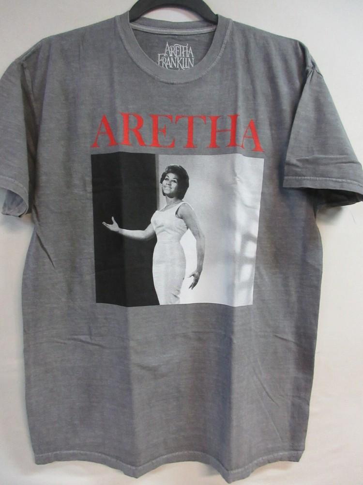 ARETHA FRANKLIN OFFICIAL MERCH RED NAME BAND CONCERT MUSIC  LARGE Unisex T-Shirt S