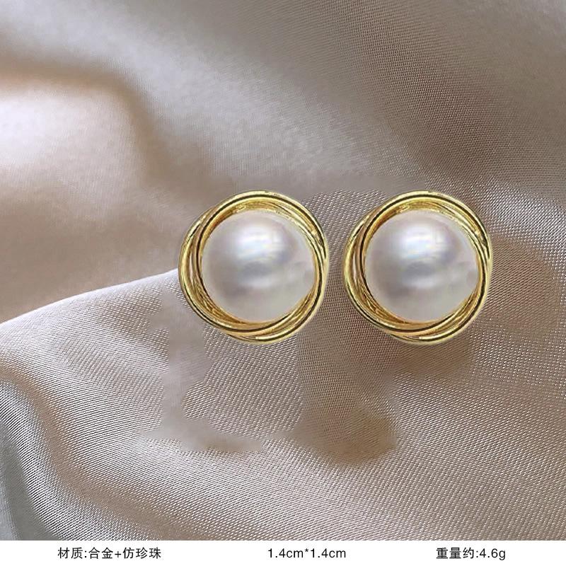 Elegant Delicate Zircon Tulip Flower Earrings