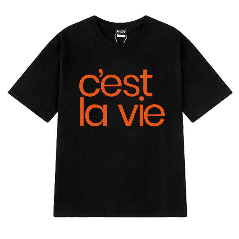 

Евровидение 2025 Нидерланды Клод C est La Vie принт футболка Мужчины Женщины Мода футболки с коротким рукавом Унисекс Хлопковые топы 4XL