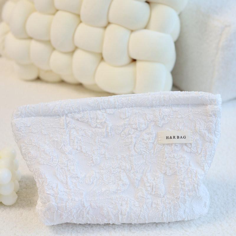 Women s Canvas Makeup Organizer Bag With Geometric Patterns Portable And Spacious Cosmetic Bag White