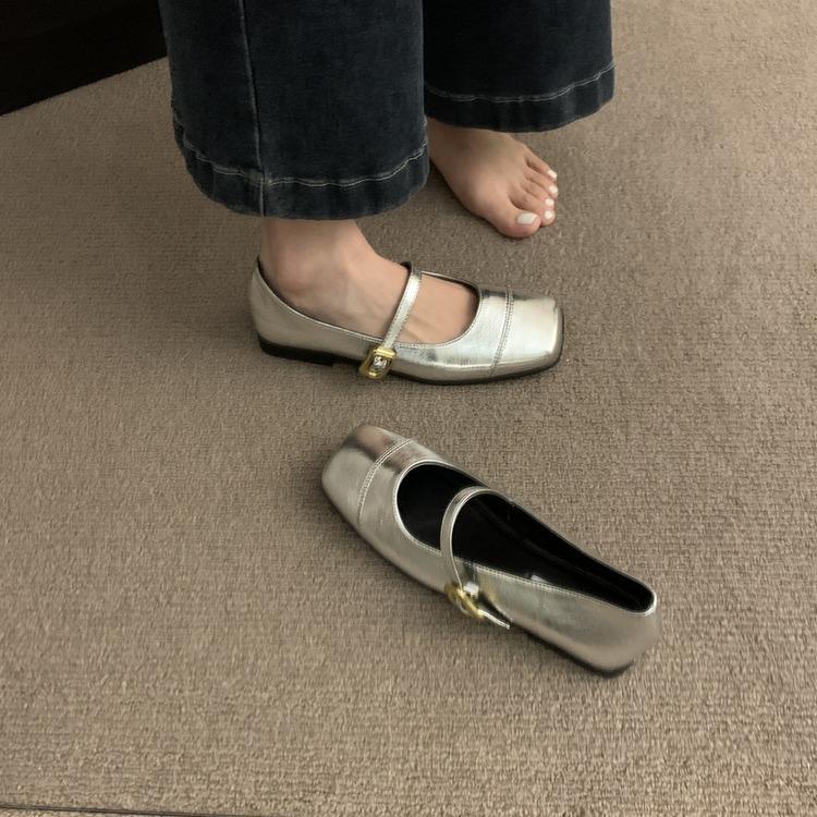 French retro square head silver Mary Jane shoes women's 2024 spring new models with skirts gentle word with flat shoes