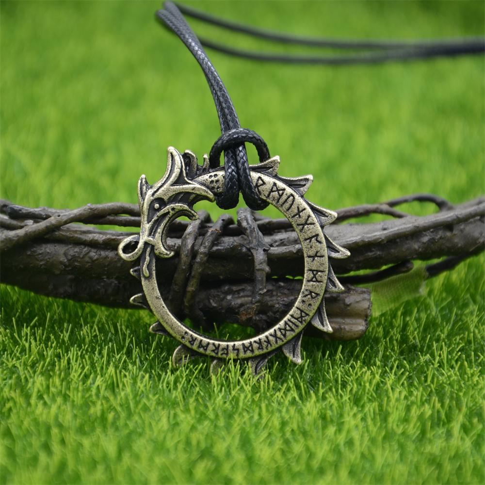 Goth Ouroboros Norse Vintage Dragon Necklace Pendant Gothic Accessories Amulet Viking Runes Jewelry Neclaces Women Men