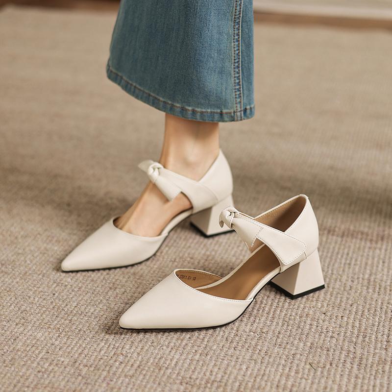 Cowhide light luxury style pointed bow strap with thick heel sandals, versatile for women's commuting