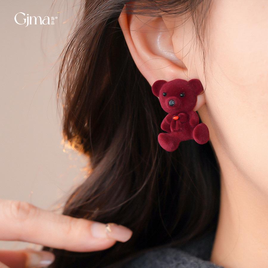 Resin flocked bear earrings stud earrings versatile temperament earrings design sense