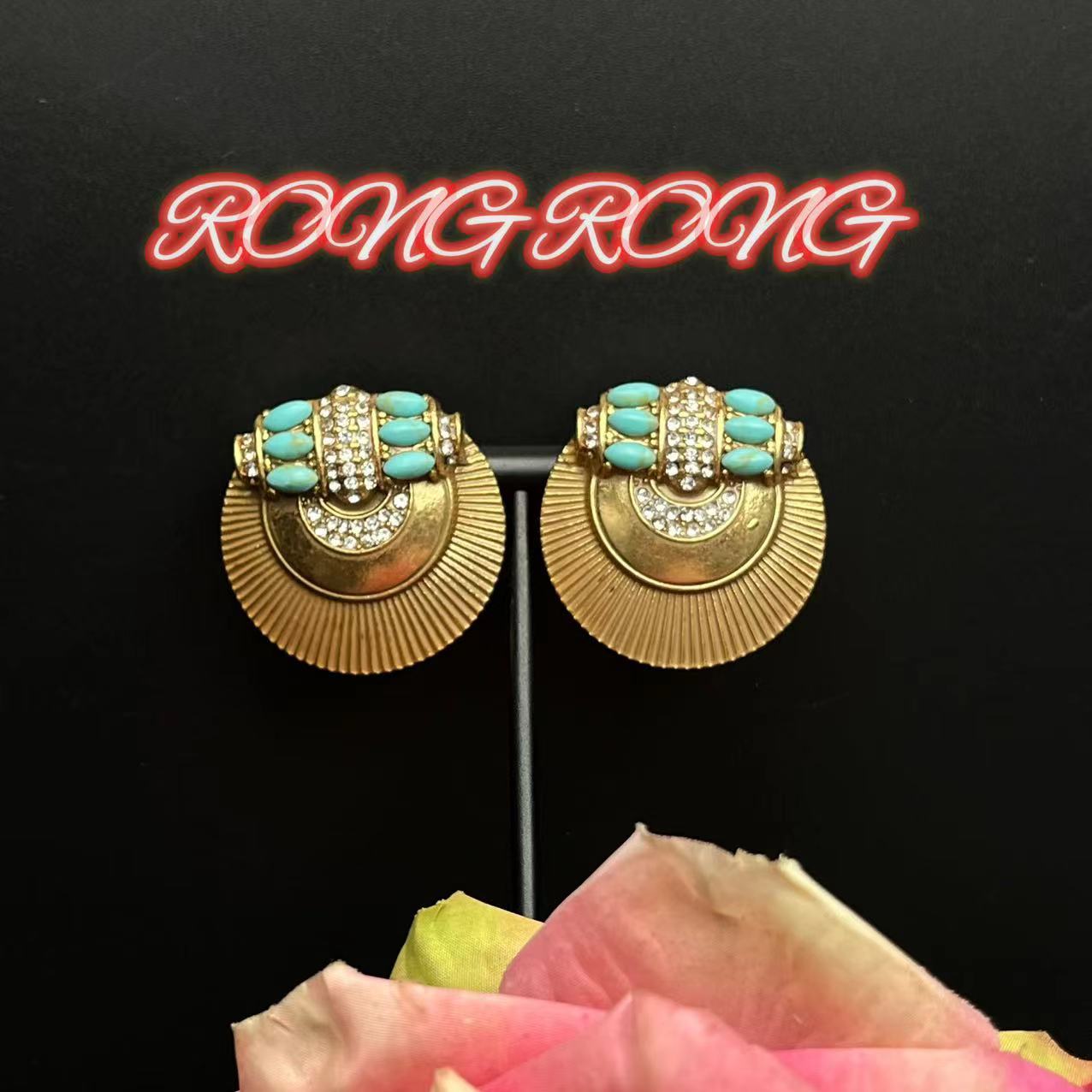 Средневековые Винтажные Украшения с Геометрическими Круглыми Лопастями Западный Нишевый Характер Сплав Инкрустированный Алмазами Тяжелая Промышленность Серьги Преувеличенные