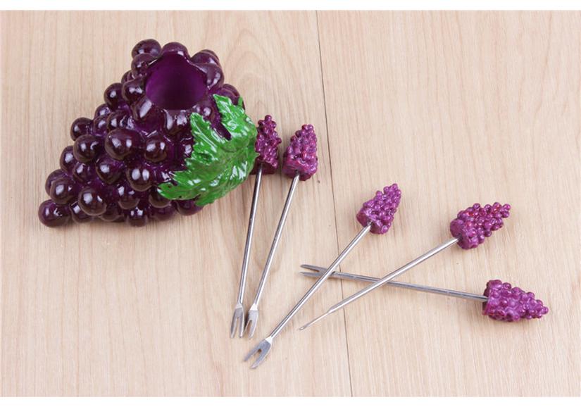 Creative Heart-Shaped Fruit Skewer Set - Stainless Steel Forks for Restaurants & Gifts