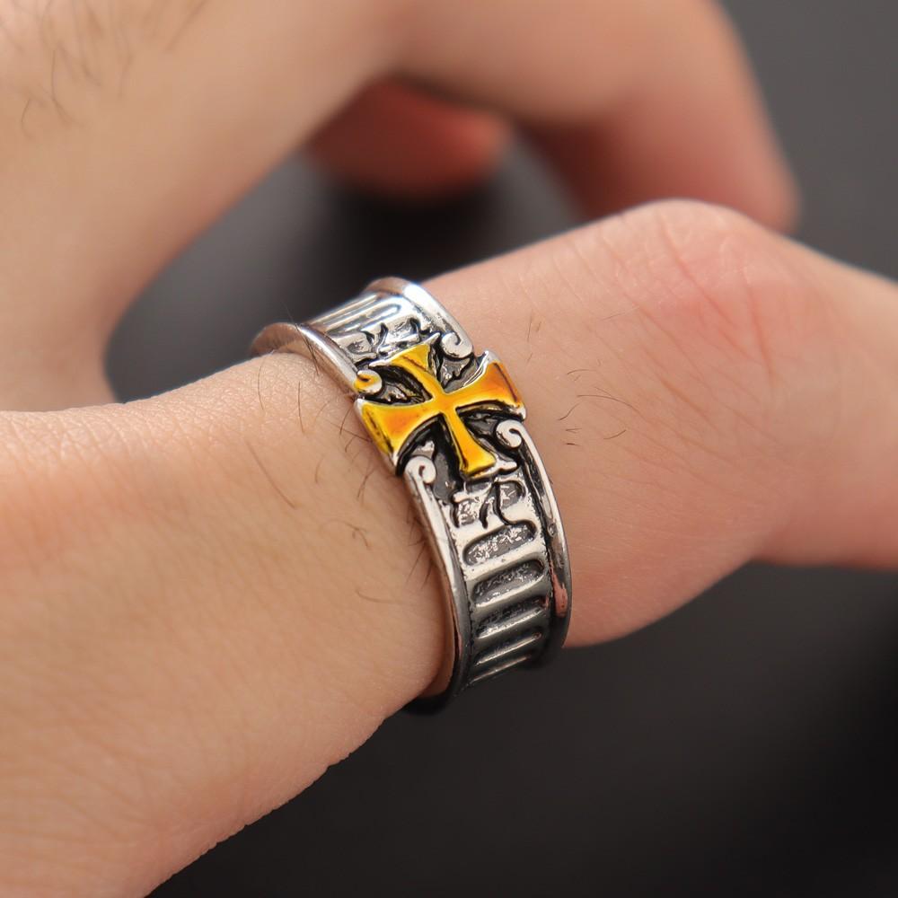 Trendy Retro Knight Shield Cross Ring Charming Men's Ring New Fashion Cross Amulet Jewelry Hip Hop Punk Accessories Party Gift