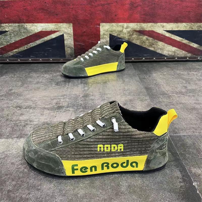 Luxury Sparkly Sneakers for Men Designer Cover Bottom Casual Bling Board Shoe Fashion Upper Increased Internal Platform Shoes