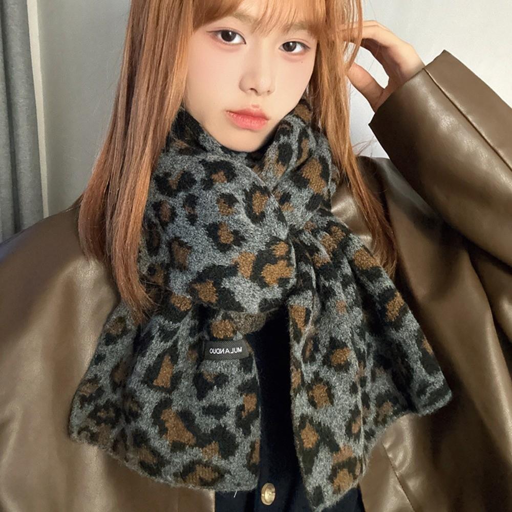 Lightweight Leopard Print Scarf Cashmere Blend Winter Shawl Trendy Imitation Wool Scarf  Unisex