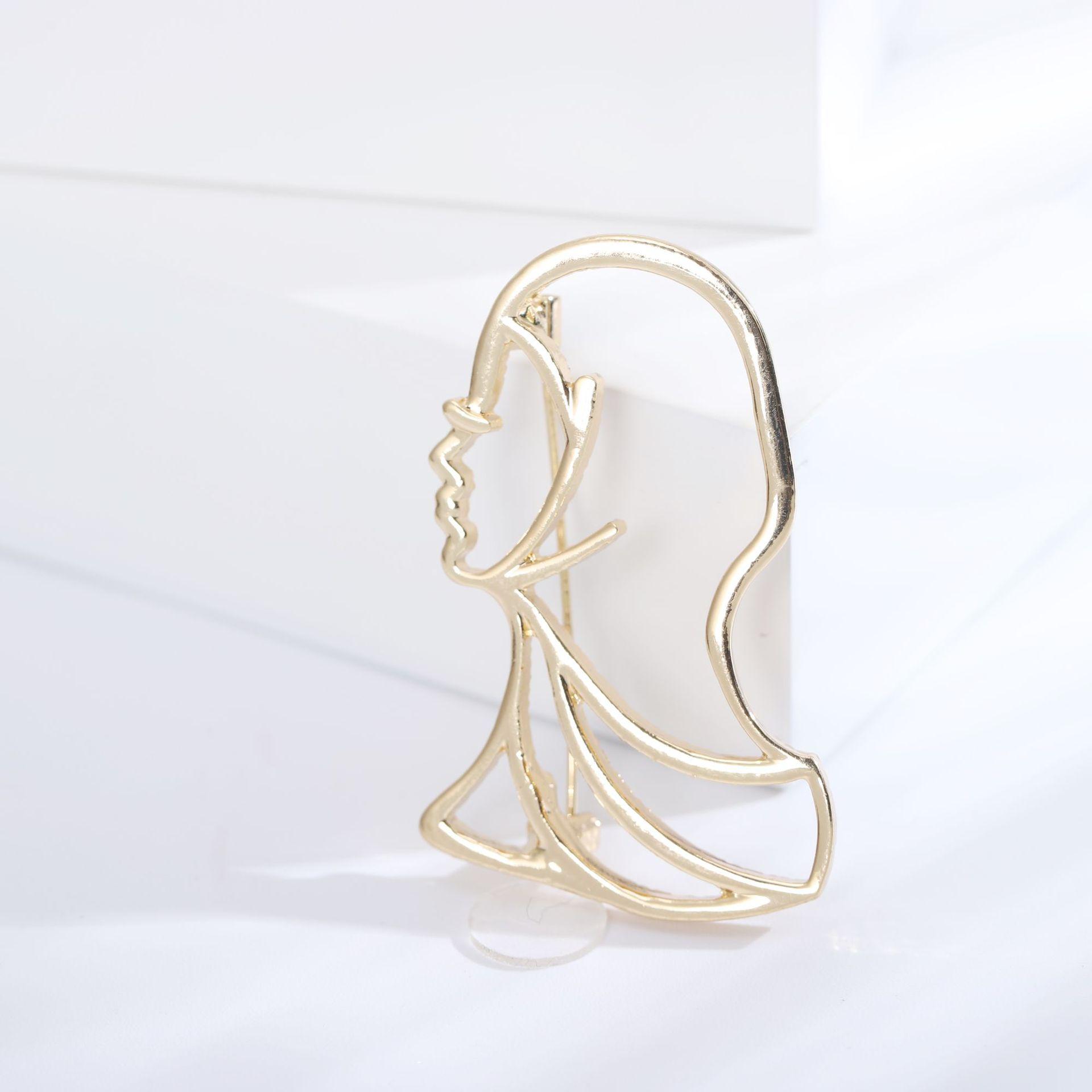 

Аксессуары, Творческая простота, Абстрактное штриховое искусство, Геометрическая брошь в виде лица