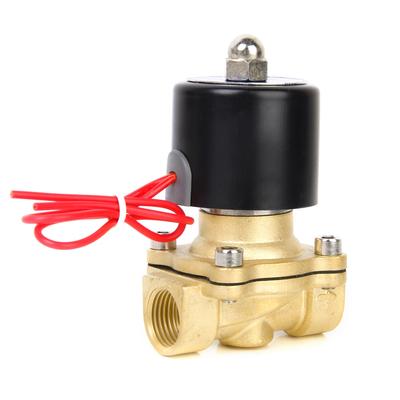 AC110V 1/2 Zoll Messing Elektromagnetventil Wasser Luft Brennstoffe Gas Normal Geschlossen Neu