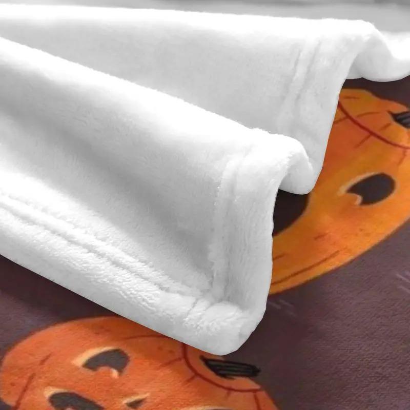 Halloween Theme Cute Printed Flannel Blanket Sofa Blanket Nap Blanket For Family Sofa Bed