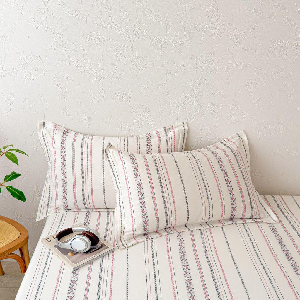 Cotton Printed Romantic Pillowcase Pair - Skin-Friendly & Breathable Cover Set