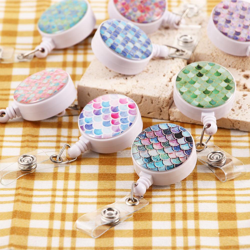 

Tag Holder ID Card Card Holder Clip Nurse Doctor ID Badge Holder Retractable Badge Name Card Holder 10