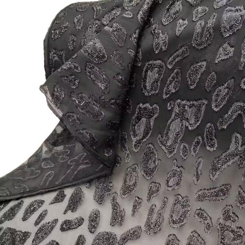 1meter Black Color Metallic Bright Silk Fabric Flower Chiffon Fabric for Stage Costume Decoration DIY Sewing Clothing