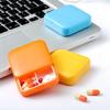 Neue tragbare Mini-Zwei-Fächer-Schiebe-Zieh-Pillenbox Staubdichtes quadratisches Verpackungs-Dichtungs-Aufbewahrungs-Kleines Medikamentenetui Medikamenten-Tablettenbehälter