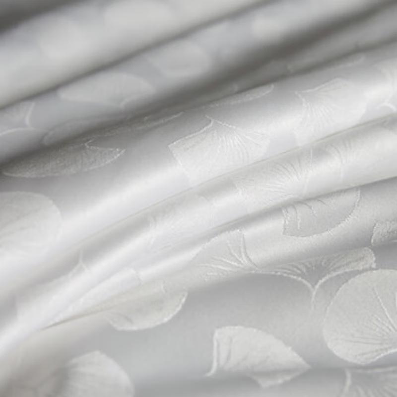 Natural Mulberry Silk Jacquard Quilt