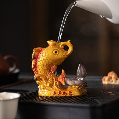 Pet de Chá Koi e Peixinho Dourado que Muda de Cor, Ornamento de Cerâmica "Sorte Anual" para Mesa de Chá, Decoração de Arte do Chá Elevável, Presente para Amantes de Chá