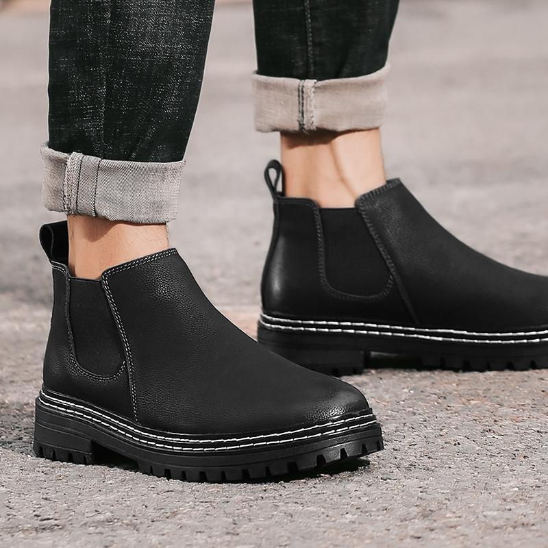 Men's New Leather Outdoor Sports Shoes Casual Shoes Business Leather Board Shoes Boots