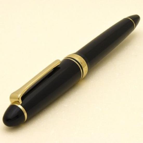 Sailor Profit Casual Fountain Pen Gold Trim Black Extra Fine Nib 11-0570-120 with Converter