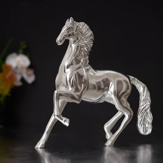 Metal Running Horse Statue Animal Figurine Showpiece for Home and Office Decor Ideal Gift for Animal Lovers, Perfect for Festivals and Celebrations