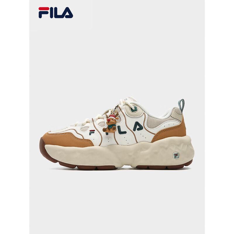 Fila Women's MUFFINXMAS Christmas Edition Dad Shoes