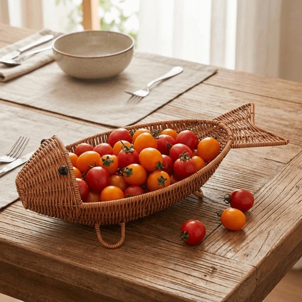 Plastic Snack Fruit Plate Fish Shape Woven Storage Basket Durable Bread Basket  Dining Table