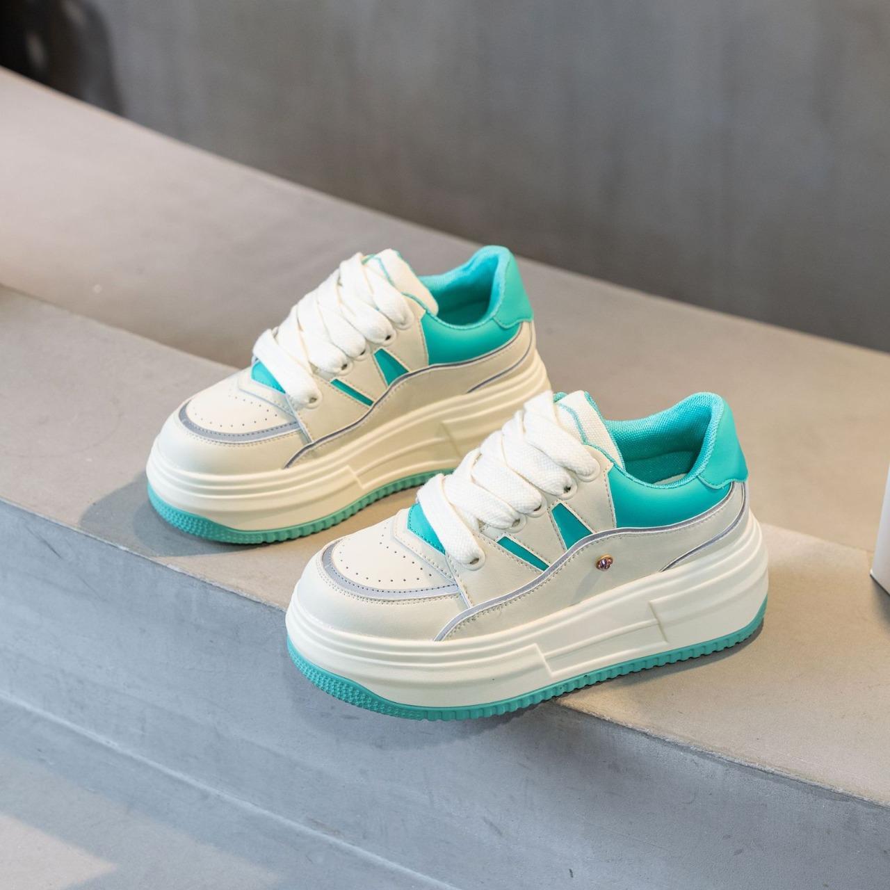 

Leather little white shoes women s spring new single shoes versatile platform lace-up casual shoes sports board shoes 34 бежевый