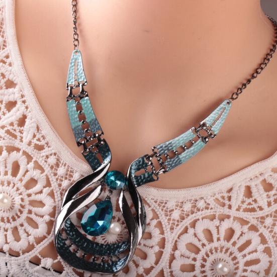 Women Fashion Water-drop Faux Sapphire Dangle Ear Studs Necklace Jewelry Set