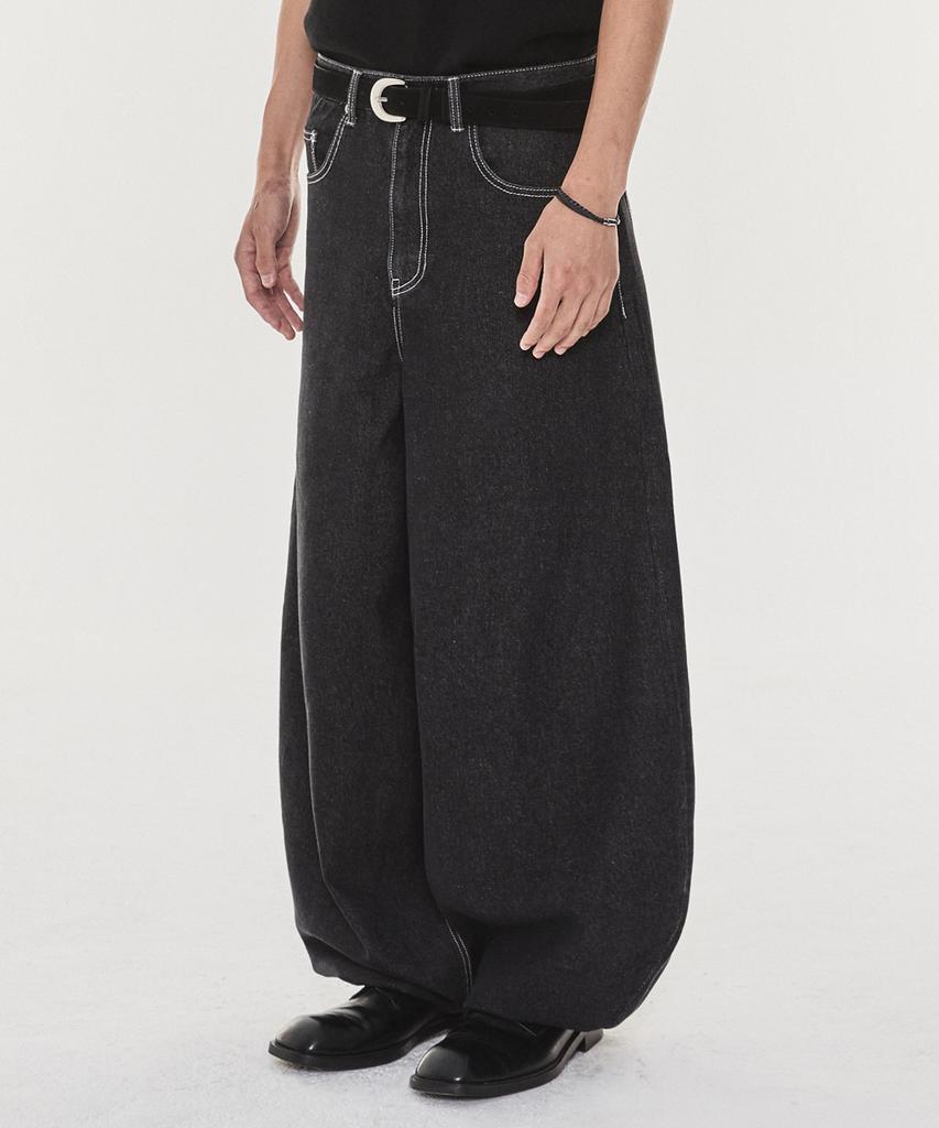 Gicheol Light Cotton Balloon Fit Denim Pants (Black)