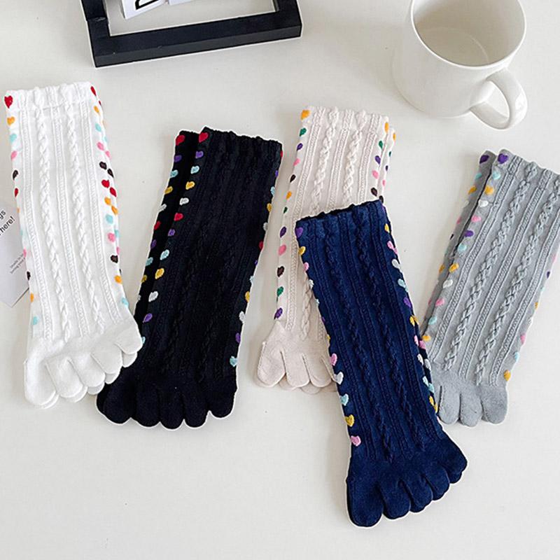 

Модные и милые носки с пятью пальцами в форме сердца для женщин