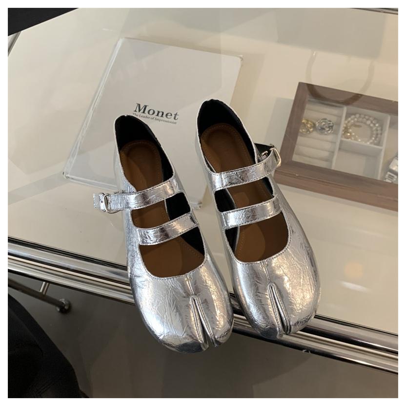 Fashion Tabi Ninja Shoes Women Flats Ballet Split Toe Ballerinas Ladies Casual Loafers Female Moccasins Comfort Autumn  Footwear