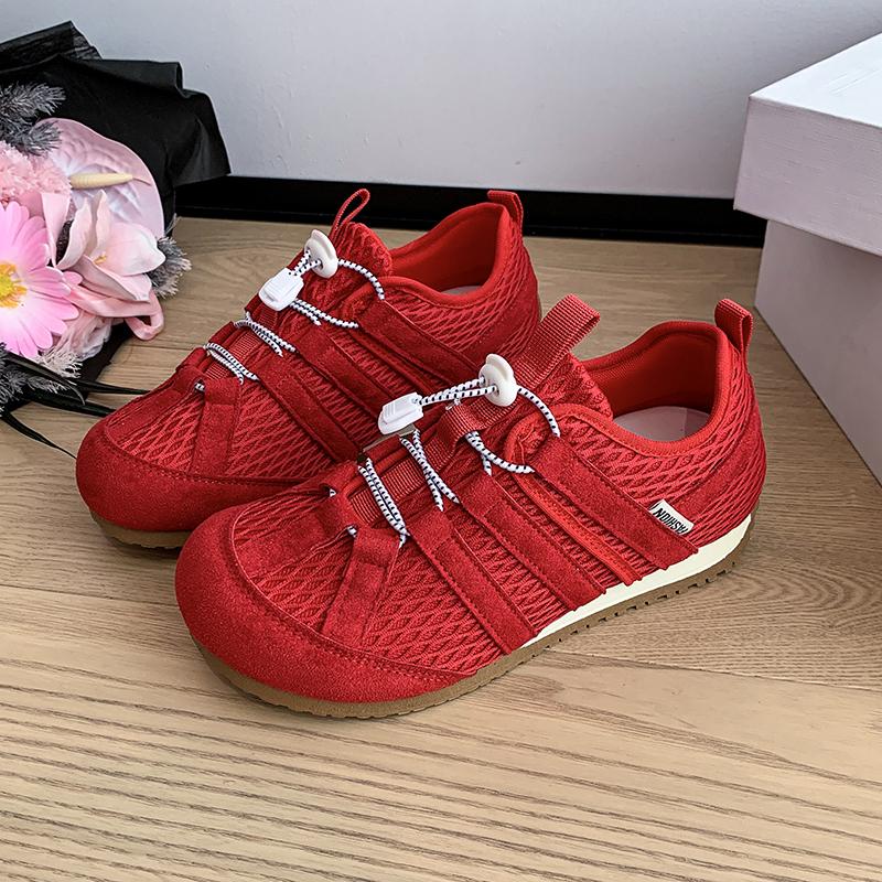 

Brand Design Mix Color Lace Up Sneakers Women 2026 Autumn Breathable Mesh Low Heel Sports Shoes Soft Non Slip Running Shoes 35 красный