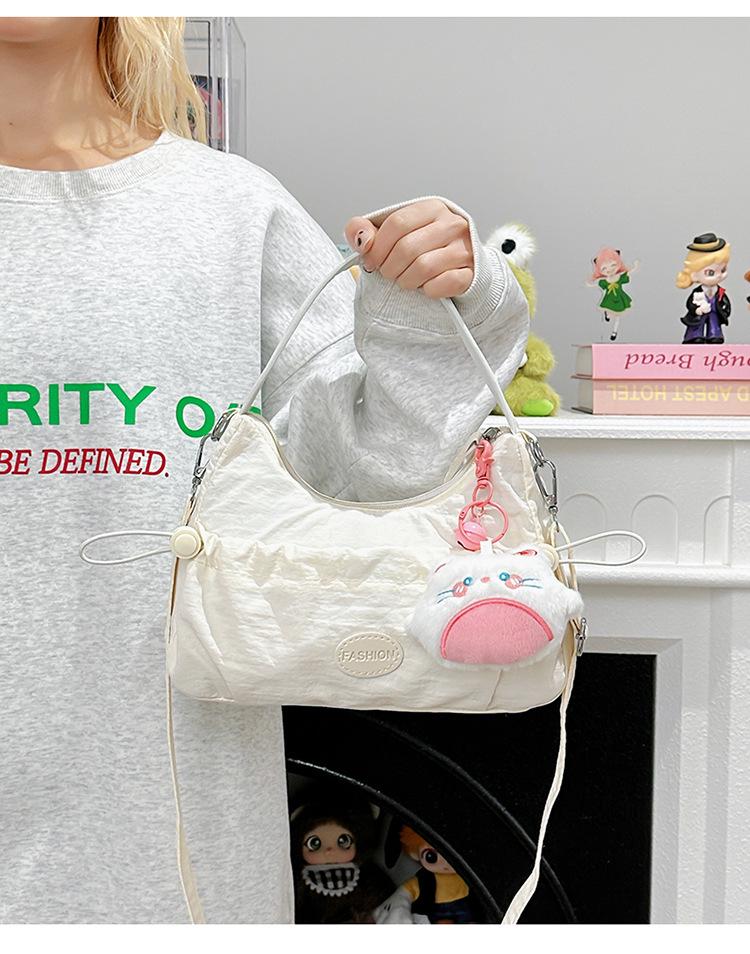Niche Dumpling Bag: Stylish, High-Quality Casual Crossbody with Girly Design