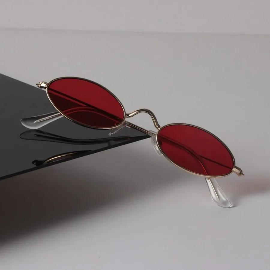 Vintage Rectangle Sunglasses for Women Men Designer Luxury Fashion Glasses Casual Style UV Protection