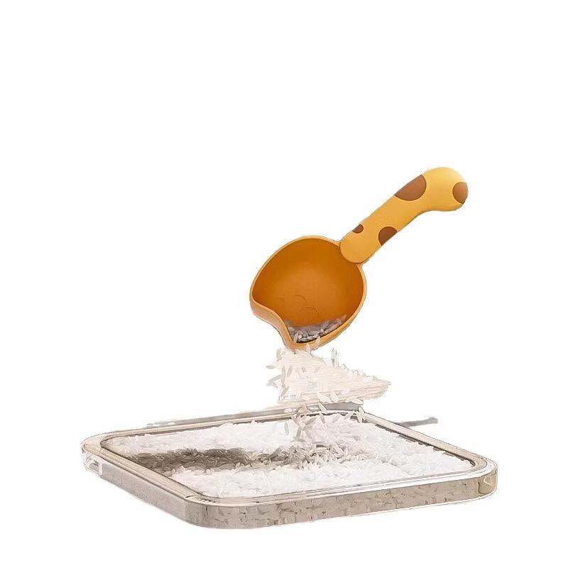 Multi-functional Pet Food Measuring Scoop & Bag Clip