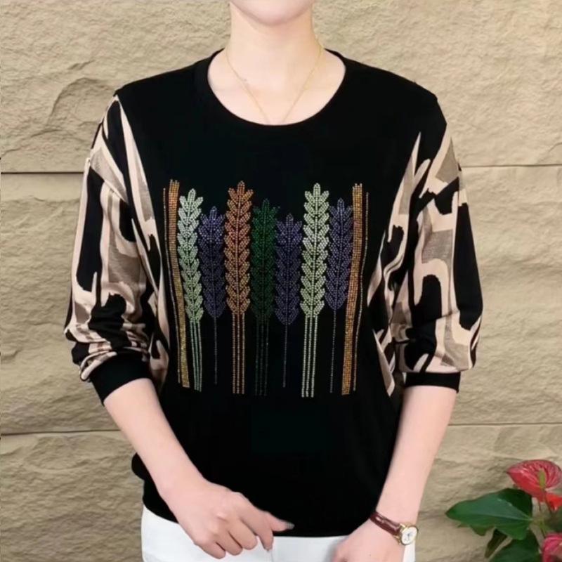 Fashionable New T-shirt Casual Belly-covering Fashionable Top Versatile Age-reducing Iron Diamond Base Loose Shirt