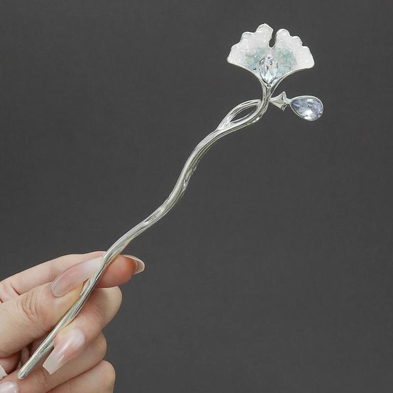 New Chinese Style Blue Crystal Butterfly Feather Hair Sticks for Women Handmade Hairpins Jewelry Accessories Hair Ornaments