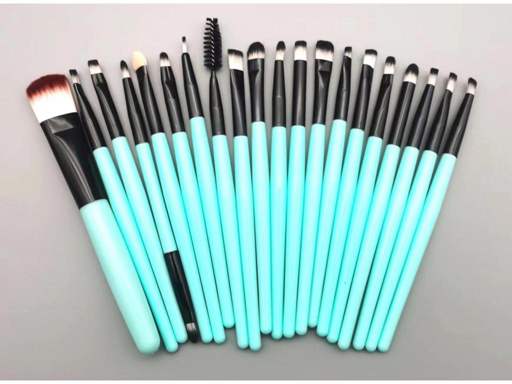 20-Piece Eye Brush Set: Eyeshadow & Foundation Brushes with 22 Colors