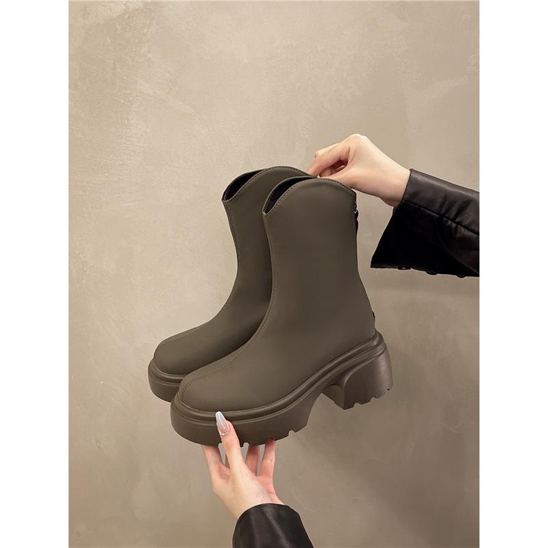 Short boots women's 2025 autumn and winter new round head thick heel V mouth thick sole small boots rear zipper thin Martin boots