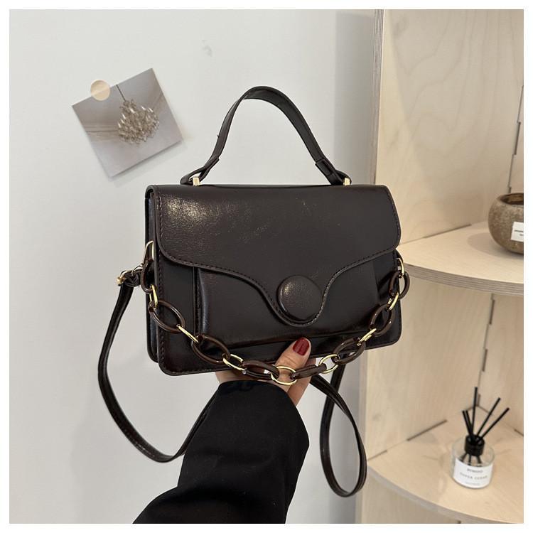 

Stylish Small Shoulder Bag 2024 Winter Vintage Commuting Handbag кавовий