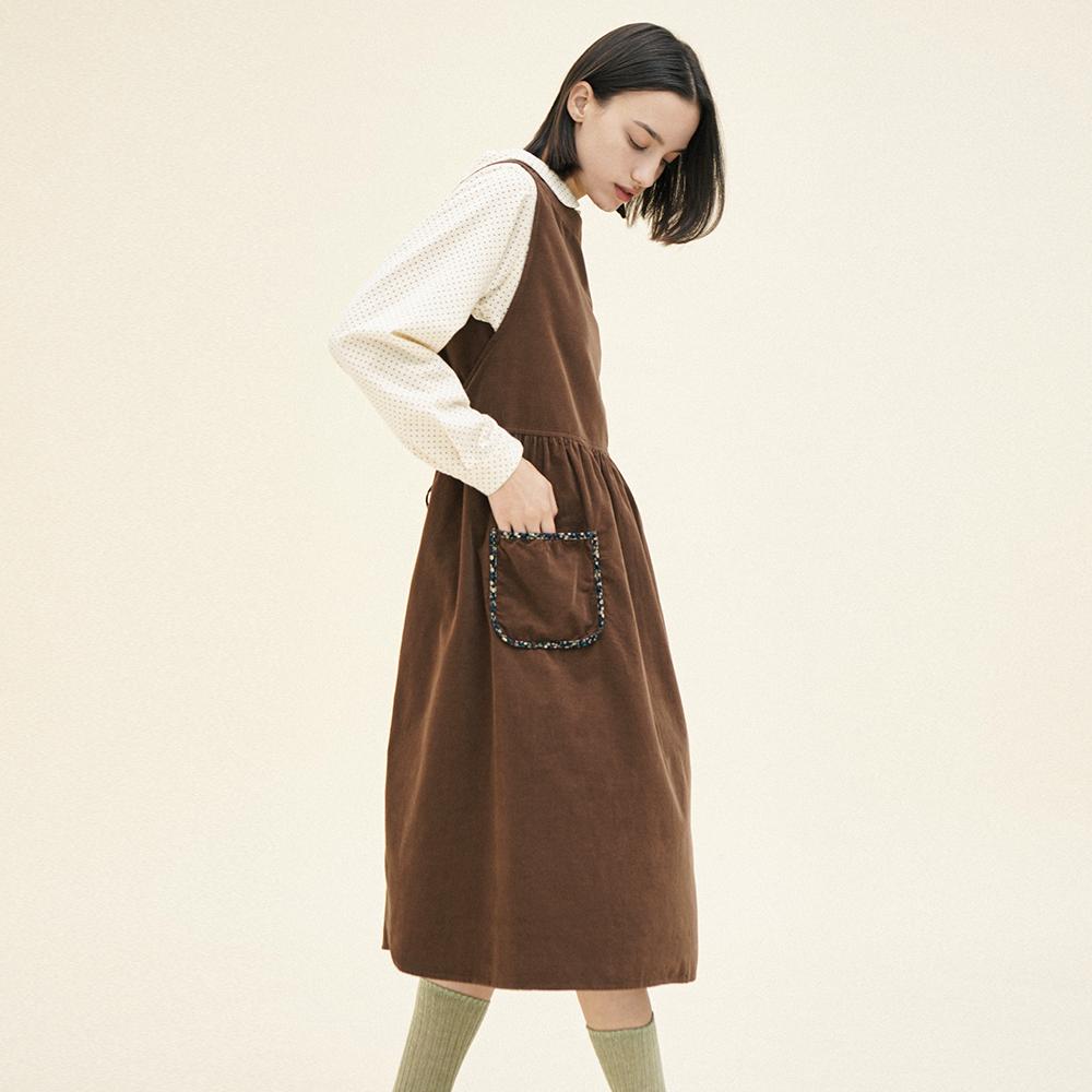 Chikita Apron Dress (Corduroy) Brown 244205Sbr