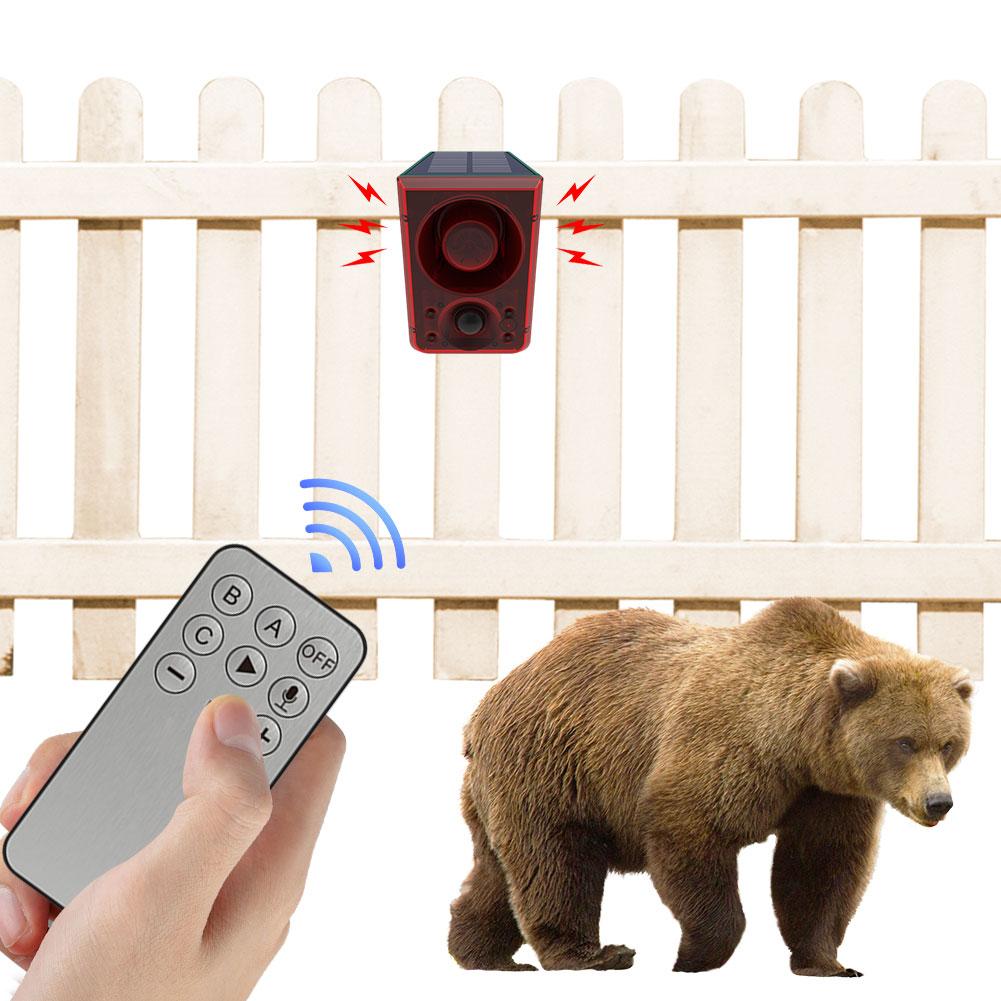 Outdoor Solar Motion Sensor Alarm Loud Noise Maker with Dog Barking Gunshot Sound Solar Infrared Induction Alarm for Home Farm