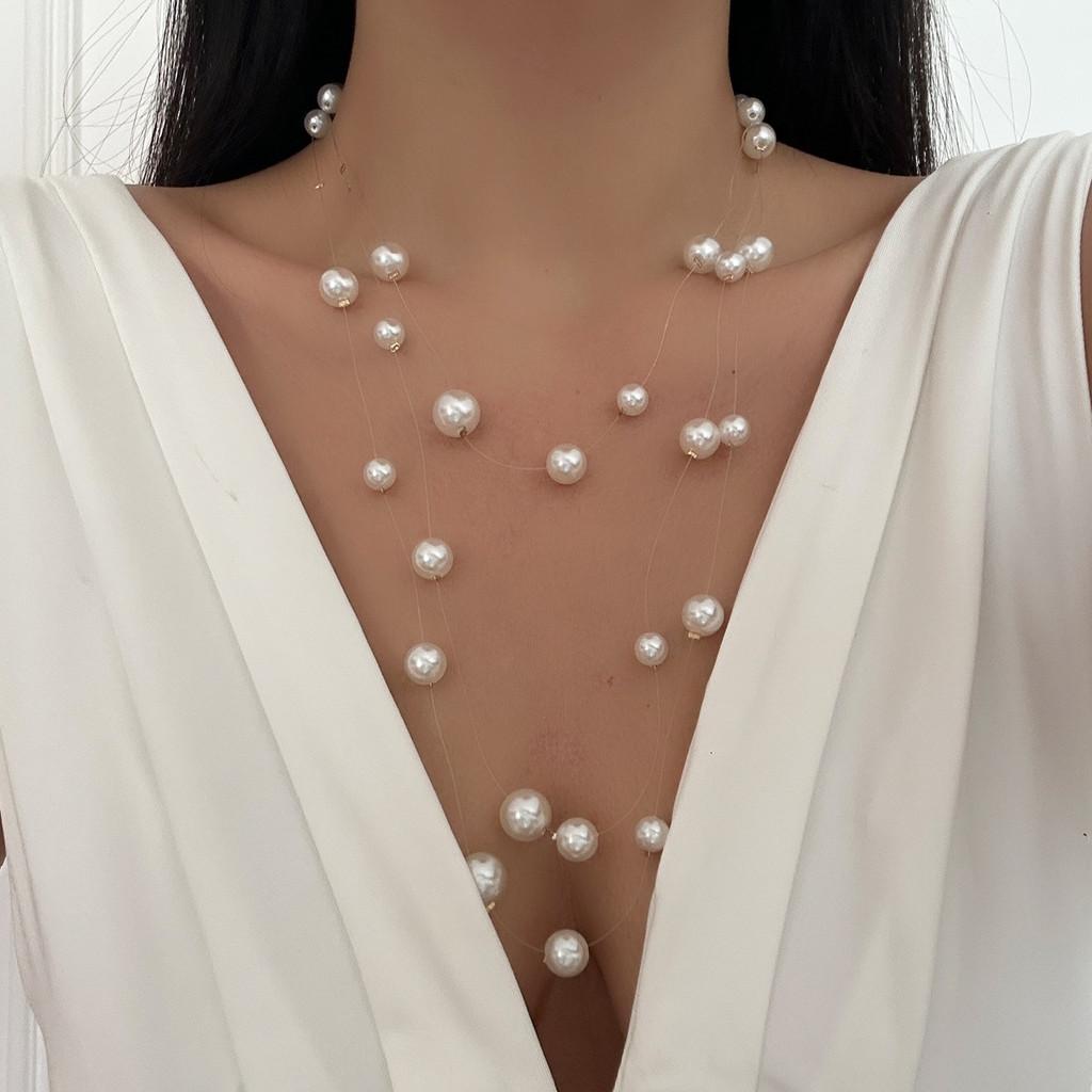 Collana a Strati di Perle da Donna con Design Geometrico e Finitura Galvanizzata
